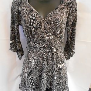 Vol 1 Black & White Handkerchief Blouse Small